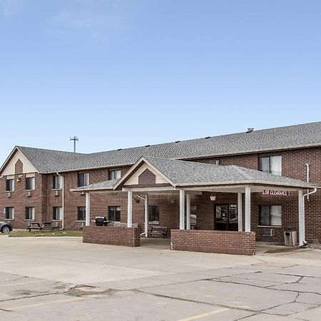 Econo Lodge Inn & Suites Дюбюк Екстер'єр фото